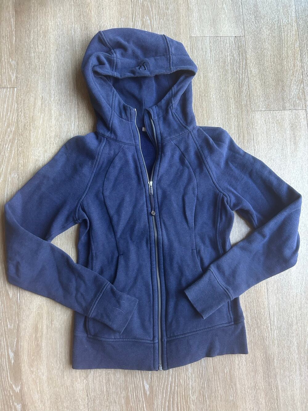 Lululemon Classic Scuba Hoodie Full Zip Navy Blue Fleece Jacket capsule fall 6